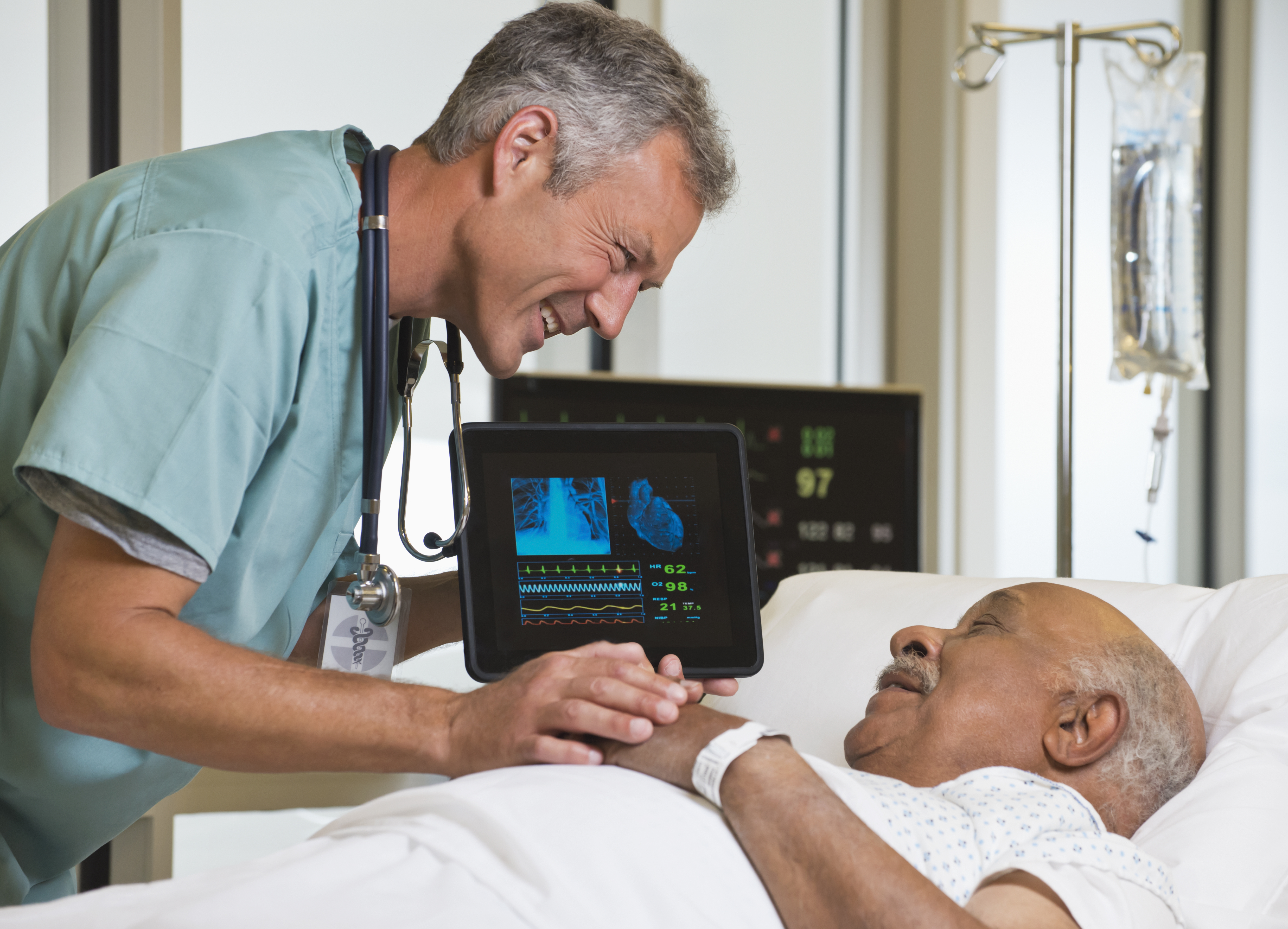 Assistenza e rispetto della dignità del paziente nelle cure palliative a Roma.
